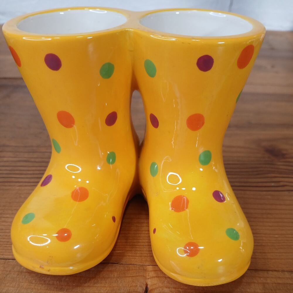 PartyLite Rainboot Candle Holders, Yellow Polka Dot Boots Candle Holder, 3 3/4” - Picture 6 of 6